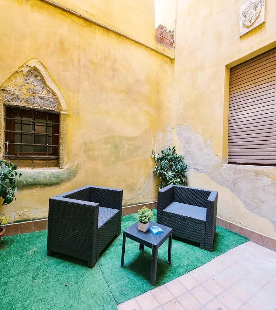 شقة Rosa Tea Apartament Castelvecchio فيرونا